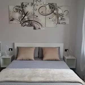 Casa de hóspedes La Luna Blu Malpensa Matrimoniale Diamante, Somma Lombardo